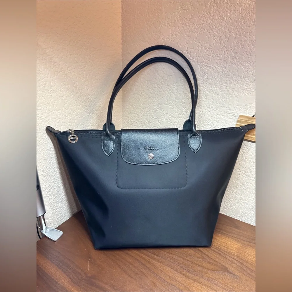 LONGCHAMP Paris Boho Large Tote Handbag In Black Color Made In France - Picture 2 of 16